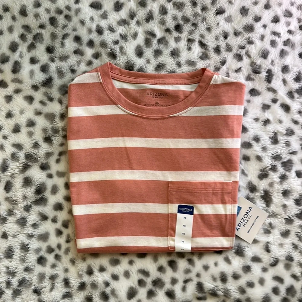 I am selling a new Arizona jean company, T-shirt, extra small. - Picture 1 of 2